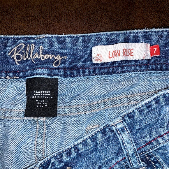 Billabong Adorable Denim Mini Skirt Size 7 - Picture 8 of 16